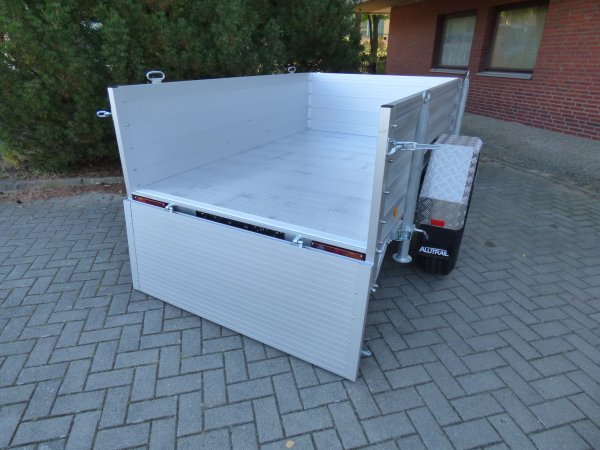 Alutrail Offroad 1,4t zGG, Lademae: 215x135x54m, mit Extras wie Fin1855