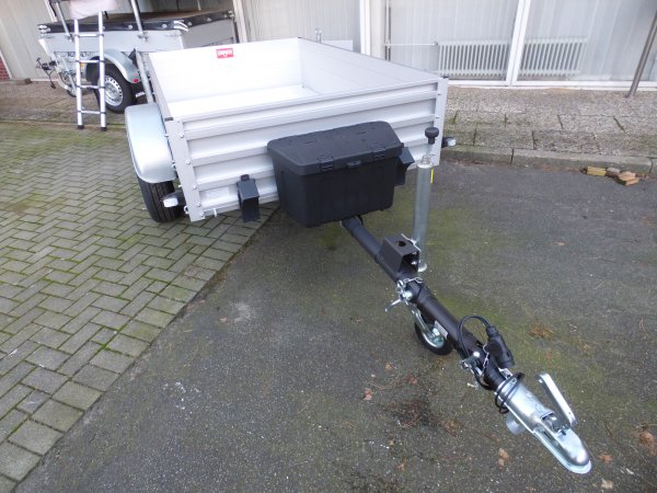 Deckelanhnger fr den Bau- o. Offroadeinsatz: Alutrail 75 RD 22.14, Ladema 216x135x69cm, Heavy Duty Anhnger mit 750kg zGG aber  verbauten 1400kg Komponenten inkl. hhenverstellbarer Zugeinrichtung, Tempo 100