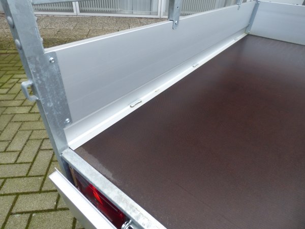 Saris MP 205 113 750 1 Alubordwnde, 750KG zGG, Lademae 205x113x43cm(mit Reling)