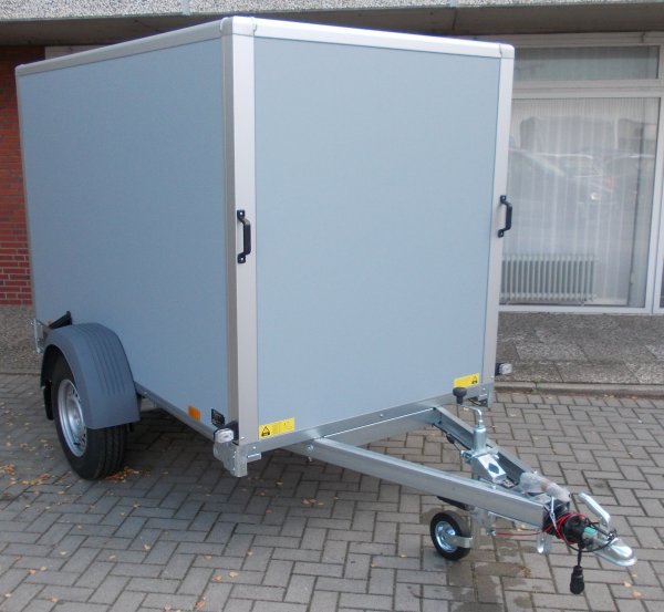 * Saris GO 306 154 180 1500 1, Kofferanh�nger grau, 1500KG zGG, Ladema�e 306x154x180cm, mit Rampe