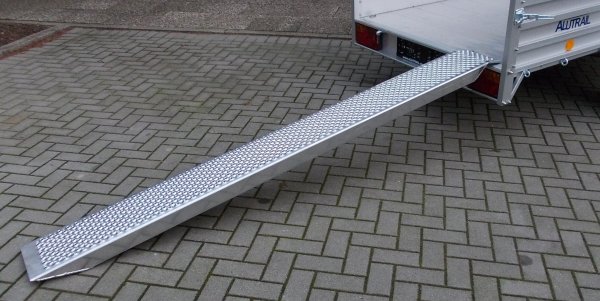 FORZA Alurampe 300x26cm, 1000kg (5)