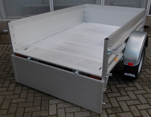 Fr Bau- oder Offroadeinsatz: Alutrail 75 R 22.14, Ladema 216x135x42cm, Heavy Duty Anhnger mit 750kg zGG aber  verbauten1400kg Komponenten inkl. hhenverstellbarer Zugeinrichtung, Tempo 100
