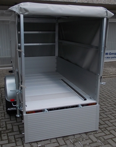 Alutrail 12B22.12 Eco-Edition mit Hochplane 135cm Innenhöhe, Tempo 100 und 2 Heckstützen