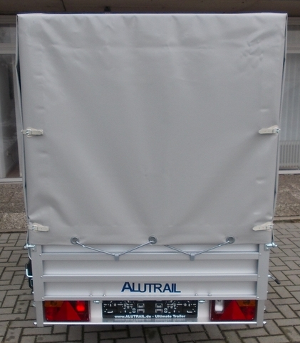 Alutrail 12B22.12 Eco-Edition mit Hochplane 135cm Innenhöhe, Tempo 100 und 2 Heckstützen