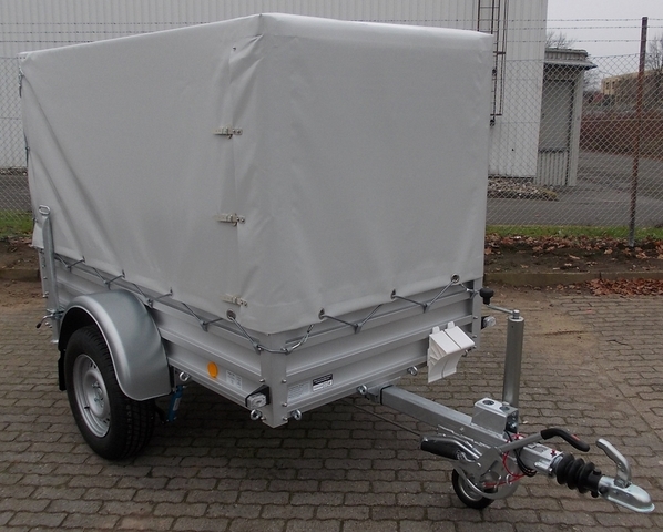 Alutrail 12 BL 22.12 mit Hochplane 130cm Innenhöhe und 2 Heckstützen