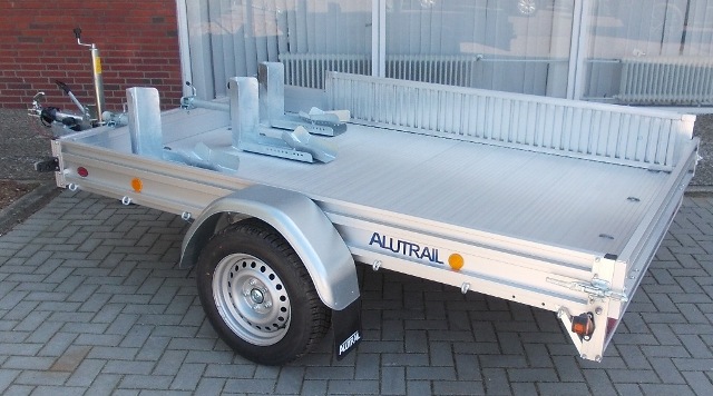Alutrail 12 Z 26.18 mit drei speziellen Vorderradwippen und Alurampe 200x30cm