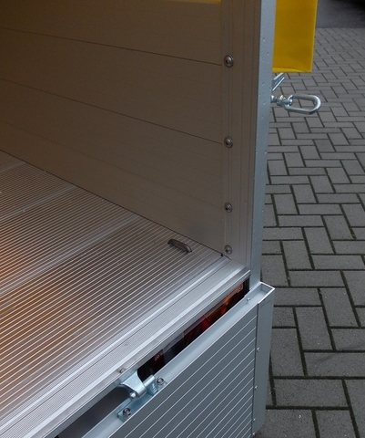 Alutrail 26 TL 26.14 mit Hochplane 150cm Innenhöhe