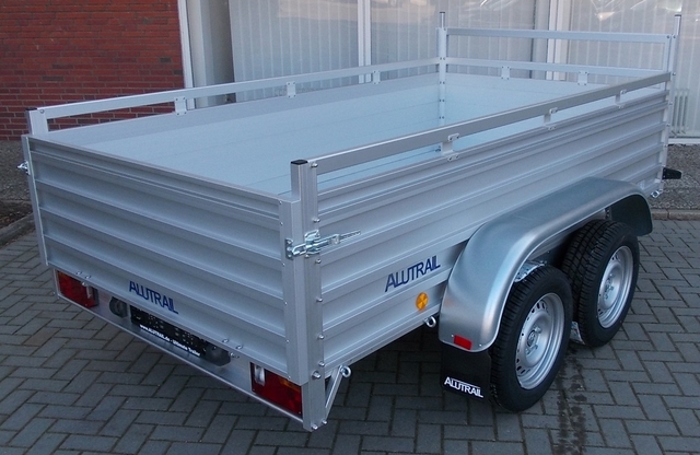 Alutrail 26 TL 29.16 mit um 12cm erhöhten Bordwänden