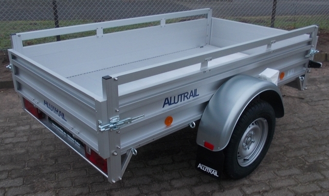 Alutrail 75 N 22.12 mit Bugklappe
