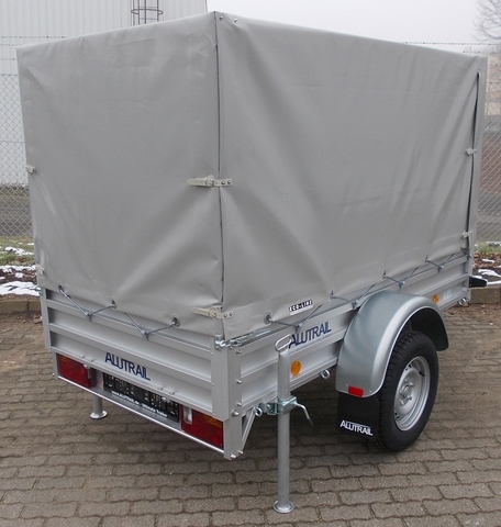 Alutrail 75U22.12 Eco-Edition mit Hochplane 135cm Innenhöhe, Tempo 100 und 2 Heckstützen
