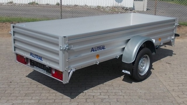 Alutrail 75 U 31.12 mit Bugklappe