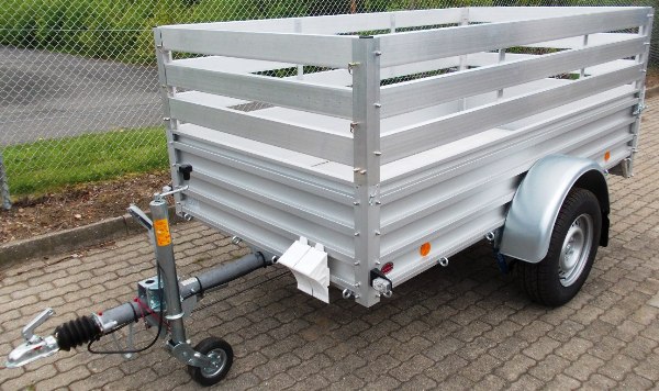 Alutrail 12 B 26.14 mit steckbarer Aufsatzbordwand breiter Abstand