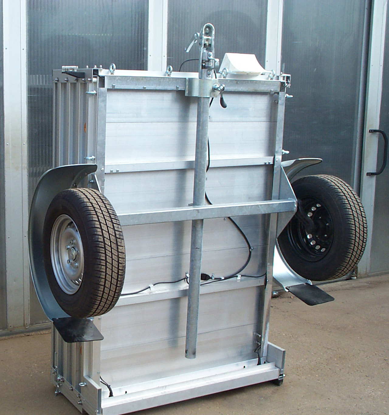 Alutrail 75 Ne 17 12 Pkw Anhanger Von Kroger Fahrzeugbau Anhanger Gunstig Kaufen