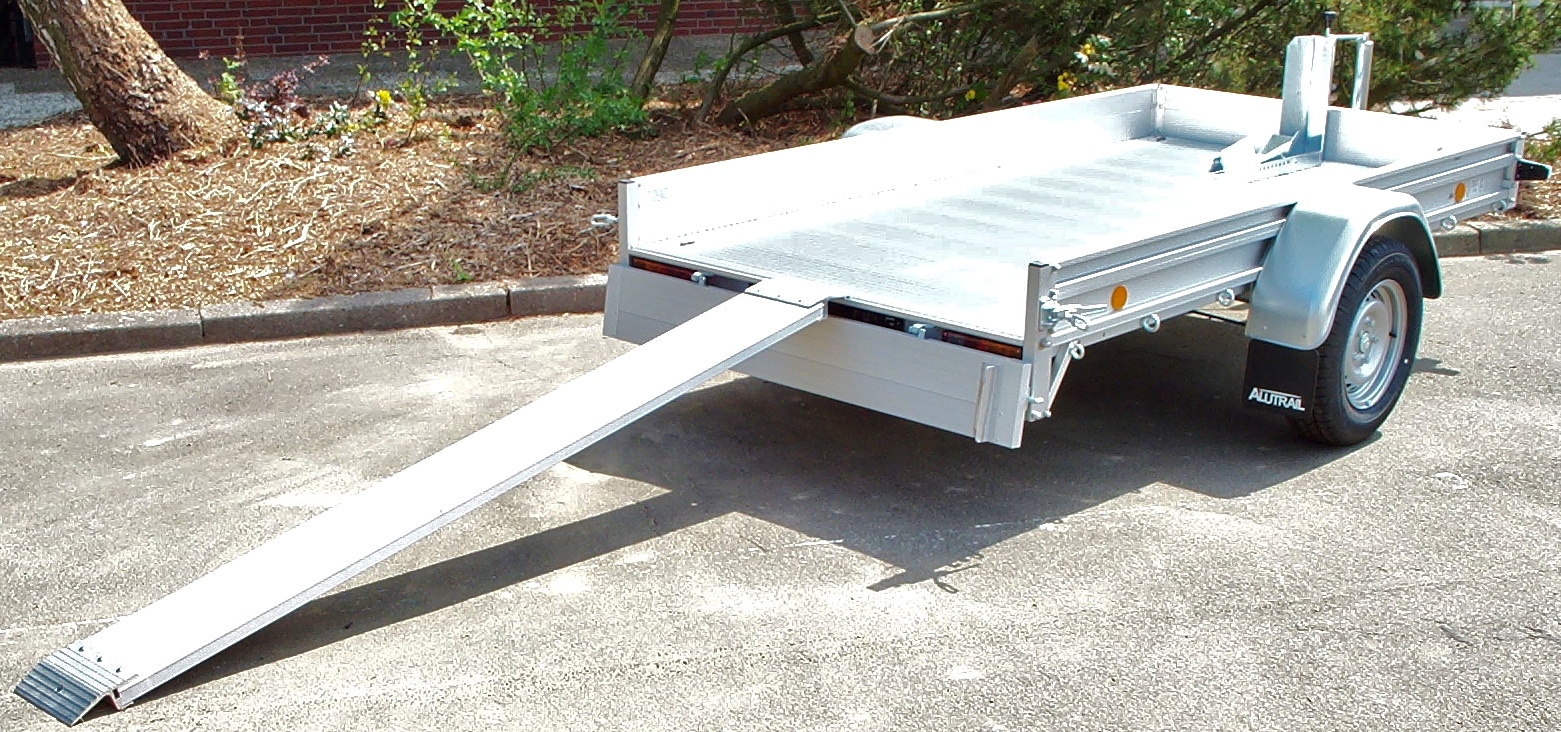 Alutrail 75 Z 26 14 Mit Vorderrad Wippe Und Alurampe 220x30cm Pkw Anhanger Von Kroger Fahrzeugbau Anhanger Gunstig Kaufen