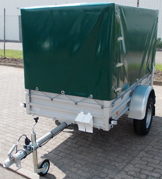 Alutrail 75 UL 22.12 mit Hochplane 130cm Innenhöhe und 2 Heckstützen