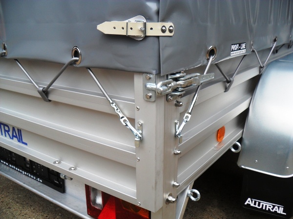 Alutrail 26 TL 26.14 mit Planenhaube 90cm Innenhöhe