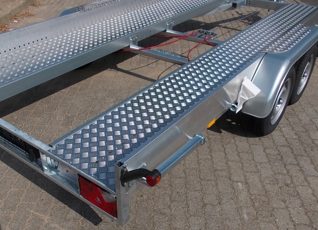 Anssems AMT 1500.400x188 Eco Sehr leichter Tandem Autotrailer mit großer Ladefläche
