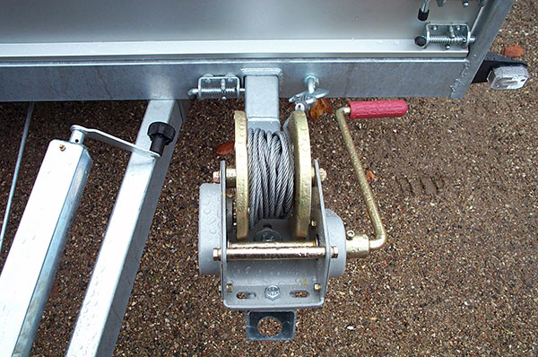 Anssems AMT 3000.507x200 Alu-Autotrailer als Tieflader mit sehr großer Ladefläche