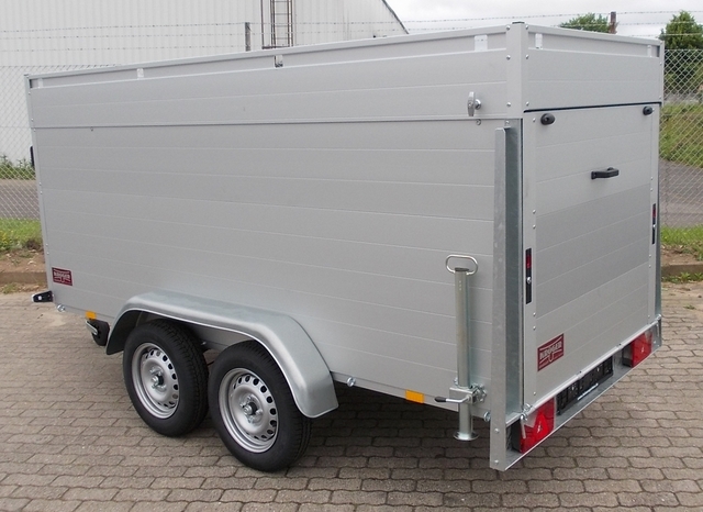 Anssems GTT 1500.301x126 VT2 Ein großer Deckelanhänger in Tandemausführung