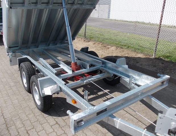 Anssems KSX 2500.305x178 H Dreiseitenkipper mit Handpumpe