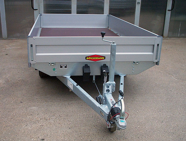 B�ckmann Pritschenhochlader 321826 mit  niedrigen WCF Fahrwerk