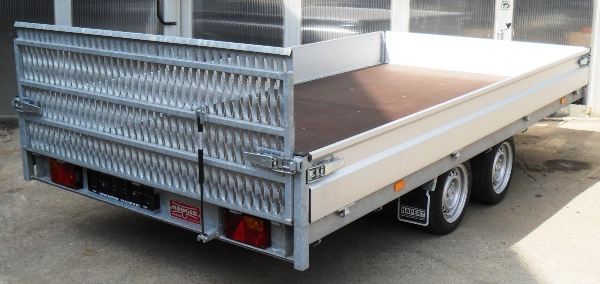Hapert Indigo HT-2 Tansporter, 405x201cm, mit 30cm Alubordwänden, 2700KG zul. GG