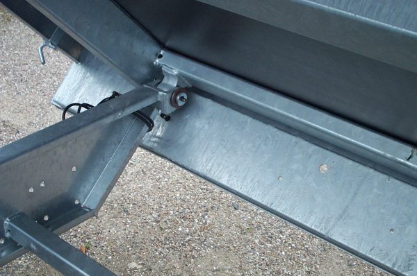 Hapert Cobalt HB-2, 305x160cm, Heckkipper mit Handpumpe, 2700KG zul. GG