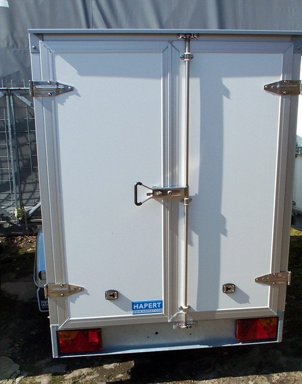 Hapert Sapphire L-1 Basis, 250x130x150cm, Koffer mit Doppelflügeltür, 1350KG zul. GG