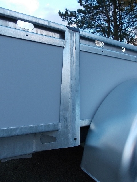 Hapert Azure L-2, 300x130cm, Holzbordwände, Leitergestell, 2700KG zul. GG