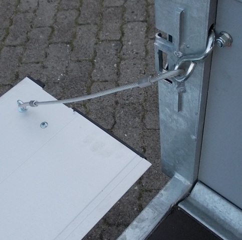 Hapert Azure L-1, 250x130cm, Holzbordwände, Leitergestell, 1350KG zul. GG