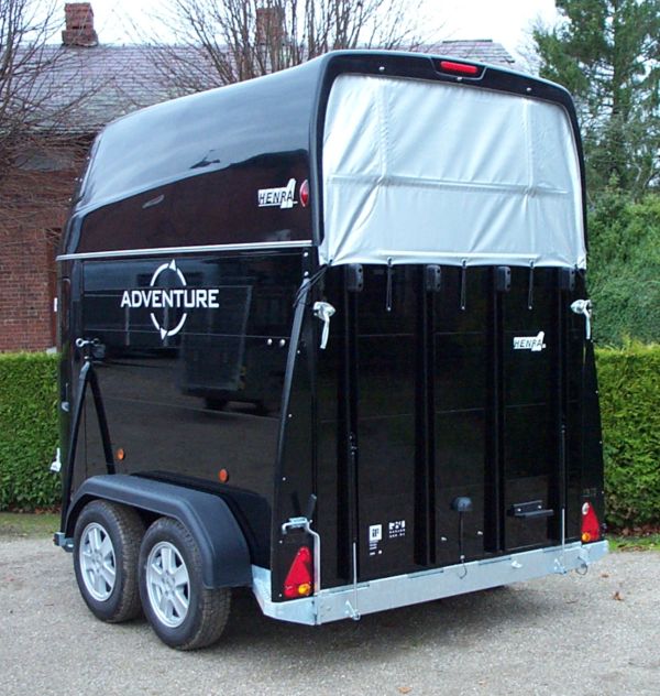 Henra Adventure XL, Alu, 2700 kg , kompl. in einer Farbe lackiert, Vollausstattung