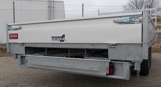 Henra KP3Z.35.1 mit Rampenschächten und Leitergestell, E- & Handpumpe, Art-Nr.: KP354020
