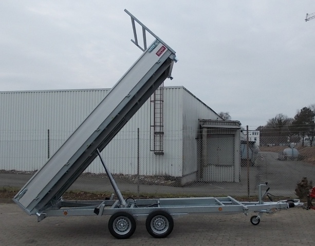 Henra KP3Z.35.1 mit Rampenschächten und Leitergestell, E- & Handpumpe, Art-Nr.: KP354020