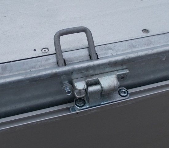 Henra KP3Z.35.1 mit Rampenschächten und Leitergestell, E- & Handpumpe, Art-Nr.: KP354020