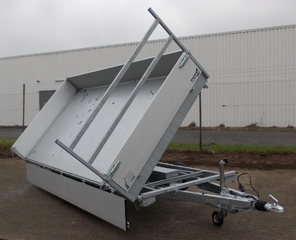 Henra KP354020TR Tridem-Dreiseitenkipper mit E- und Nothandpumpe und Rampenschubladen, 3500kg zGG, Lademaße:401x202x30cm