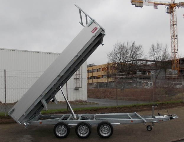 Henra KP354020TR Tridem-Dreiseitenkipper mit E- und Nothandpumpe und Rampenschubladen, 3500kg zGG, Lademae:401x202x30cm