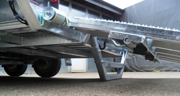 Hulco Terrax-2 3500.394x180 Baumaschinenanhänger mit großer Ladefläche und hoher Nutzlast
