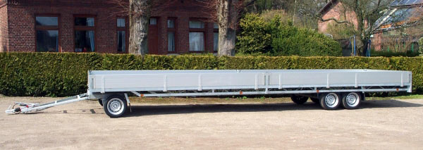 Hulco ROTA-3 3503 (3560) Dreiachsiger Drehschemelanhänger mit Rampen und Einzelgutachten