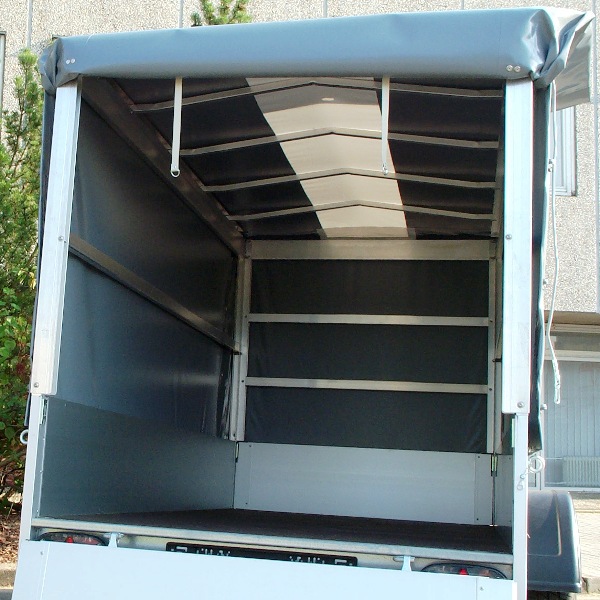 Humbaur HA 132513 mit Bugklappe und Hochplane 140cm Ladehöhe