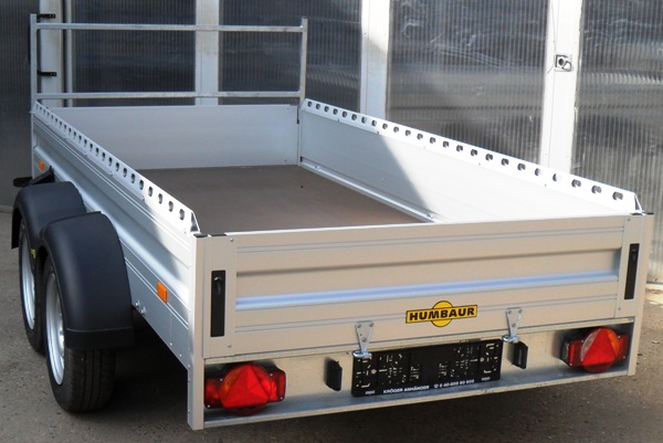 Humbaur HA 203015 mit Lochreling und Leitergestell, 2000kg, 303x150cm, Einmaliger Abverkaufspreis