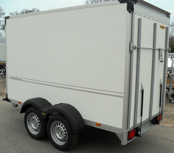 Humbaur HK 253015-18P mit Auffahrrampe