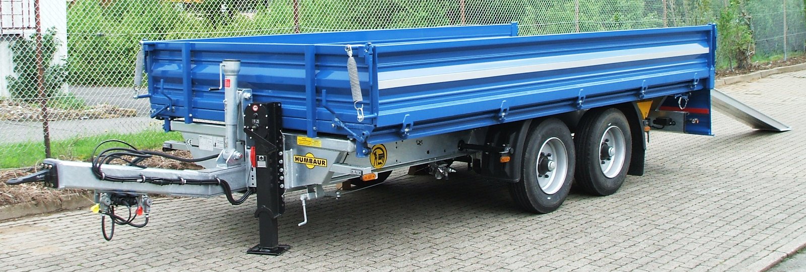 Humbaur Htk 115024 11900kg Gg Dreiseitenkipper Universal Pkw Anhanger Von Kroger Fahrzeugbau Anhanger Gunstig Kaufen