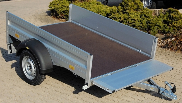 Humbaur HA 752113 mit Bugklappe und Profiline Hochplane grau 115cm Innenhöhe