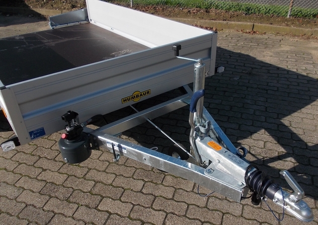 Humbaur HKT 182515 S gebremster Absenkanhänger mit 35cm Bordwänden und Tempo 100