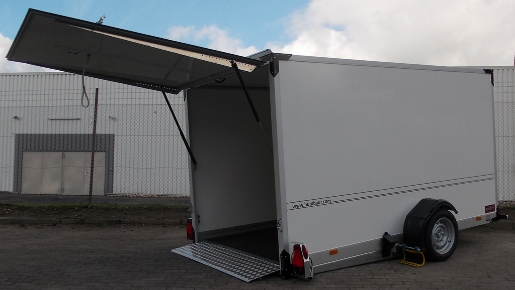 Humbaur Hkt 183117 18p Absenkanhanger Mit Kofferaufbau Und Tempo 100 Pkw Anhanger Von Kroger Fahrzeugbau Anhanger Gunstig Kaufen