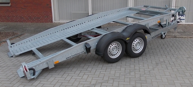 Humbaur HOCKENHEIM 304119, hydraulisch kippbar mit Winde