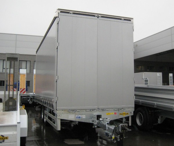 HUMBAUR HT 107324;Tandem-Speditionsanhänger 10,5t zGG in Durchladeausführung