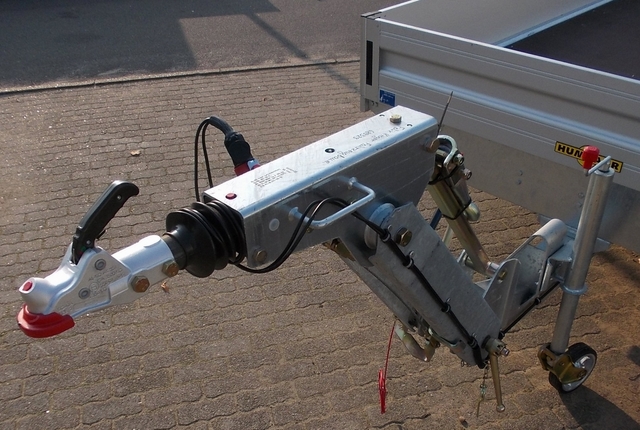 Humbaur HT 354121 HV höhenverstellbare Zugeinrichtung, DIN-Zugöse lose begelegt