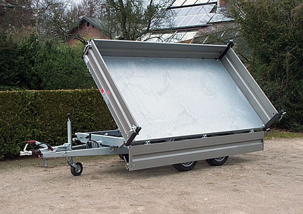 Humbaur Dreiseitenkipper HTK 3000.31, 3000kg GG mit Stahlbordwänden, Elektro+Handpumpe