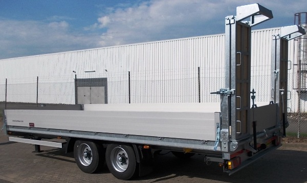 Humbaur HBT 106224 BS 11,9t GG, Rahmen feuerverzinkt , mit stehenden Rampen